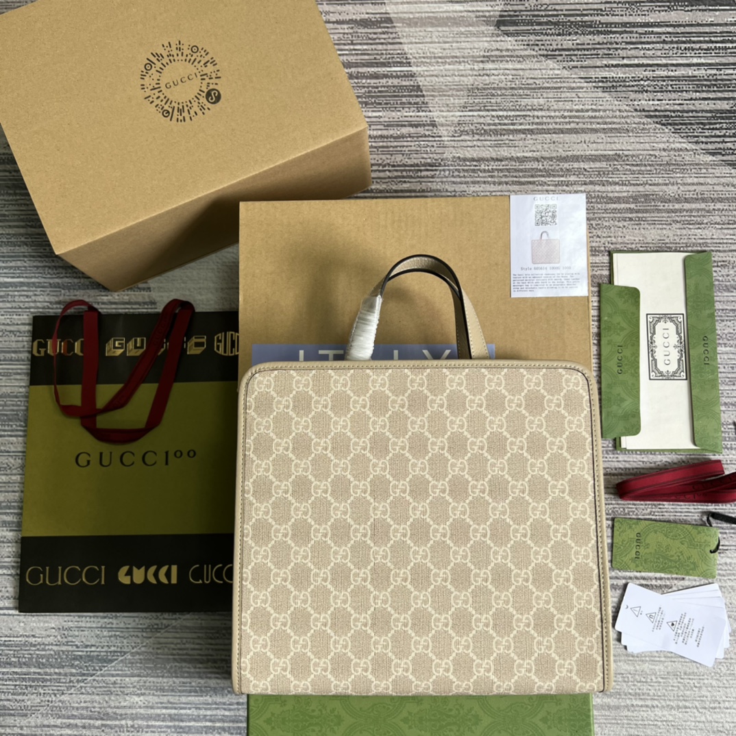 Gucci Shopping Bags